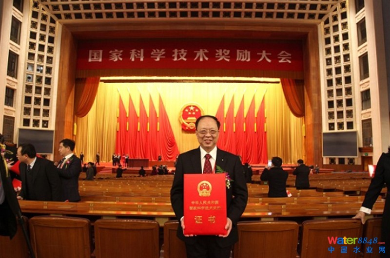 2018��1�����W(xu��)Ժ��܊Ժʿ�����ڱ���������(hu��)���e�е�2017��ȇ�(gu��)�ҿƌW(xu��)���g(sh��)��(ji��ng)��(l��)���(hu��)���s�@��(gu��)����Ȼ�ƌW(xu��)���Ȫ�(ji��ng)��